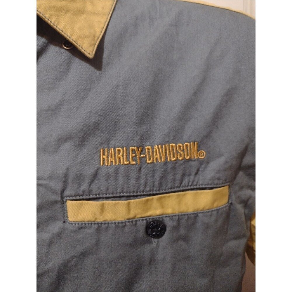 Men's Harley Davidson Gray Gold Milwaukee Wisconsin Logo S/S Button Shirt Medium - Picture 2 of 10